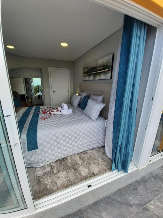 Ferienwohnung Zeza'S Sky Calheta  Exterior foto