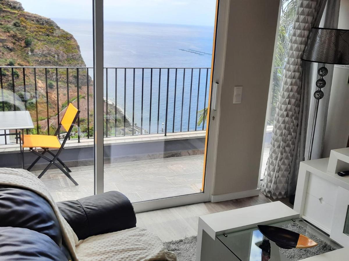 Ferienwohnung Zeza'S Sky Calheta  Exterior foto